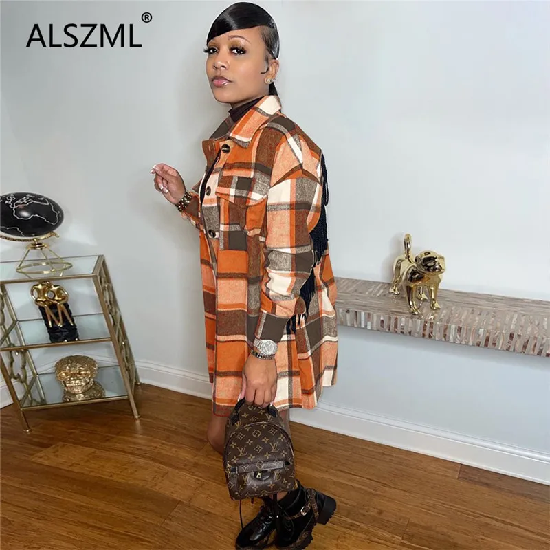 Женская клетчатая однобортная ветровка с рукавами-фонариками | одежда