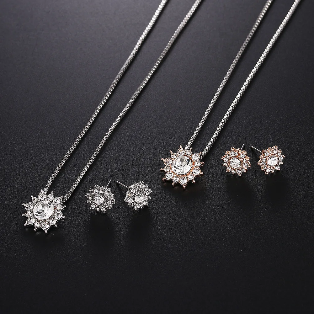 

Luxury Snowflake Crystal Necklace Women Jewelry Set Wedding Snow Flower Pendant Collier Earrings Jewelry Wedding Girl Gift