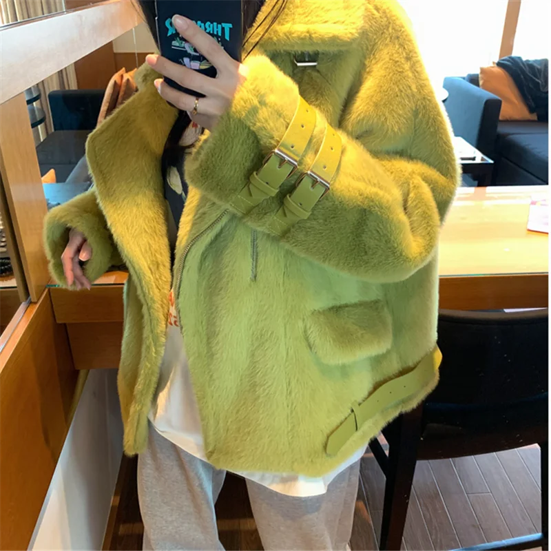 

Осенне-зимнее Новое мотоциклетное пальто из искусственного меха норки, свободное двухстороннее меховое пальто, женская модная зеленая кур...