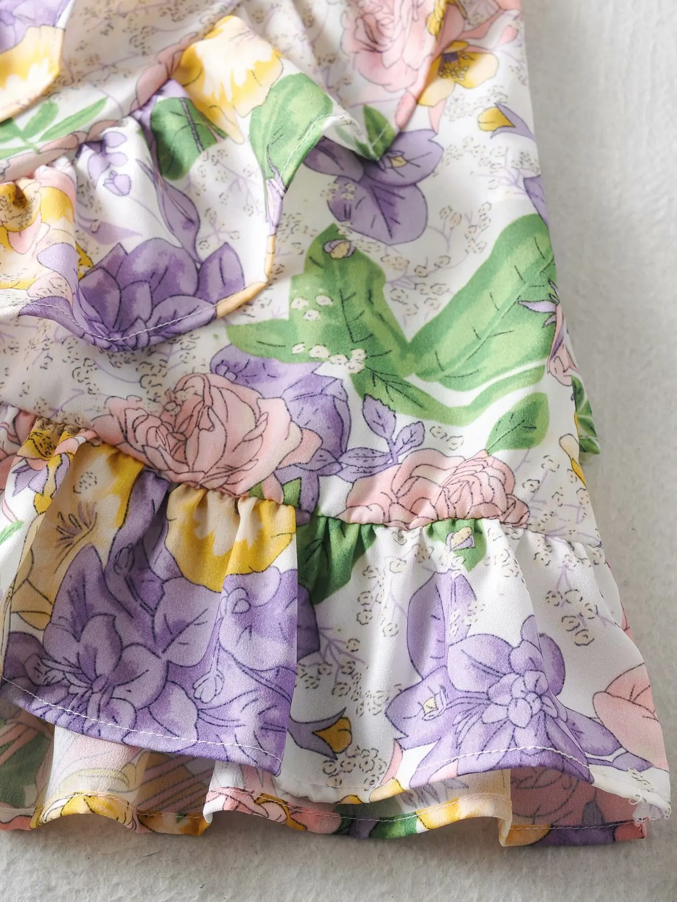 

2021 New Women's Clothing Colorful Dress V-neck Floral Printing Ruffles Mini Dress Petal Sleeve A-line Wrap Dress Mujer Chic