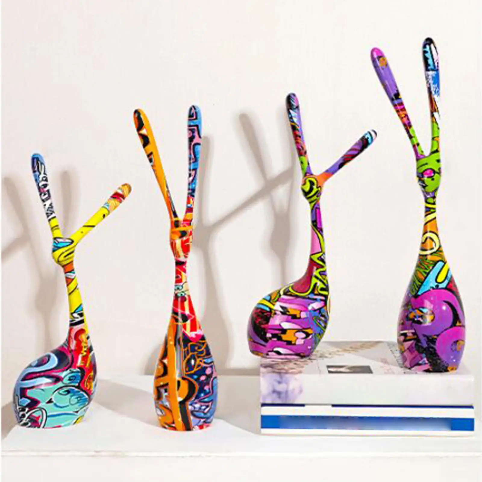 

Modern Couple Rabbit Sculpture Figurine Statue for Bar Living Room Collections Display Ornament