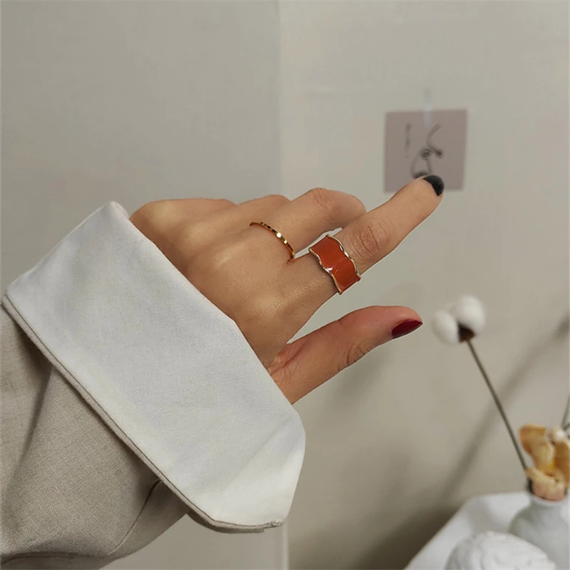 Женское асимметричное кольцо AOMU металлическое регулируемое с эмалью вечерние