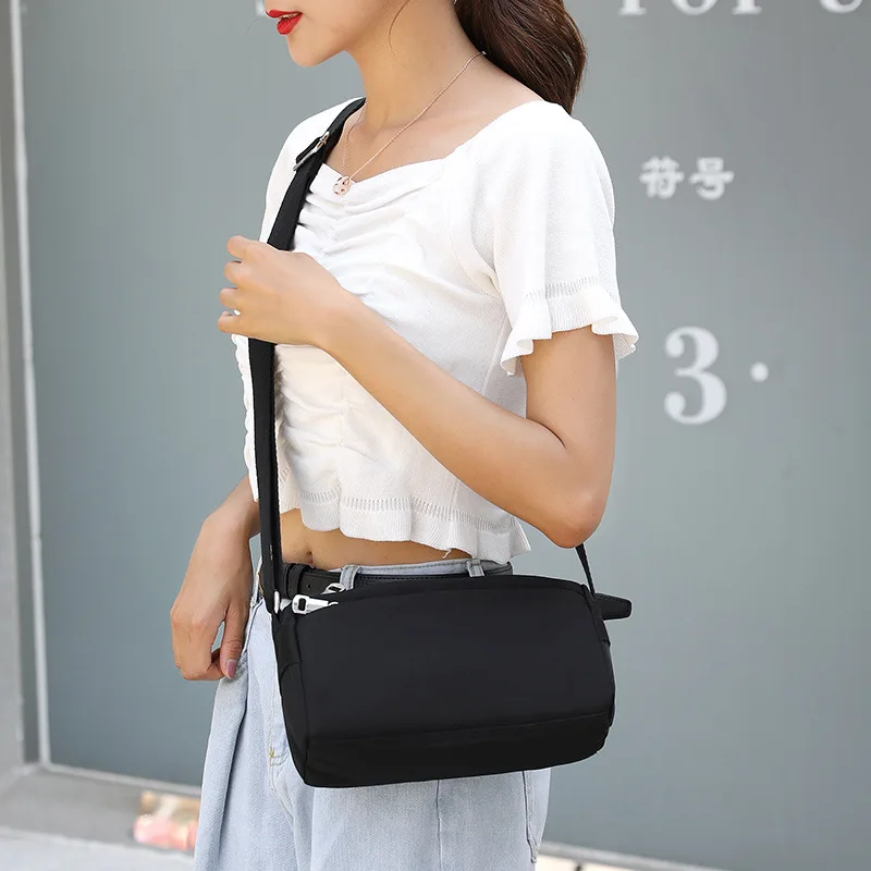 

Women Oxford Shoulder Bag Four-layer Zipper Large Capacity Messenger Bag Girl Travel Crossbody Bags Ladies Purse Mini Handbags
