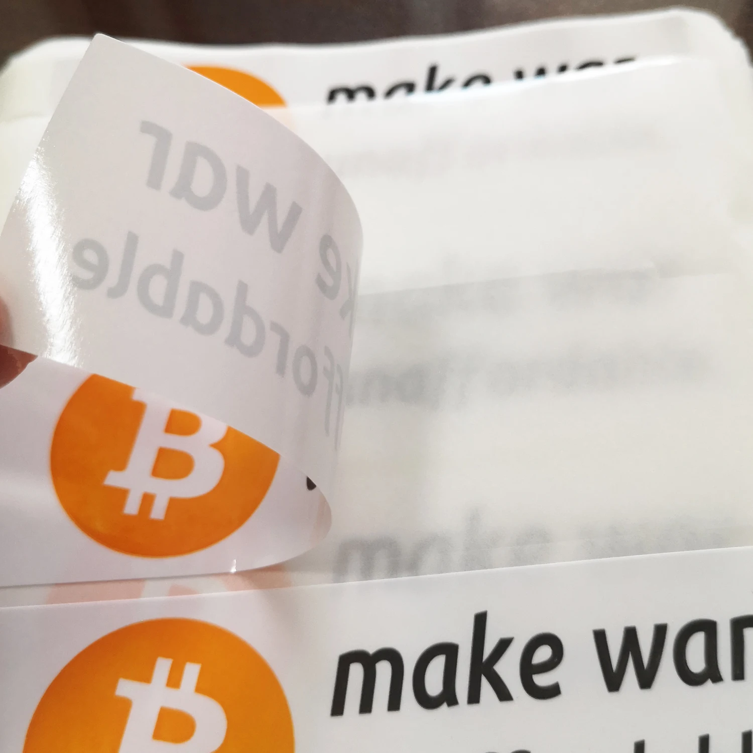 Najtaniej 100 Szt. 10.5x3.5cm Bitcoin Sprawiają, że Wojna Jest Niedroga Samoprzylepna Naklejka Samoprzylepna FS32