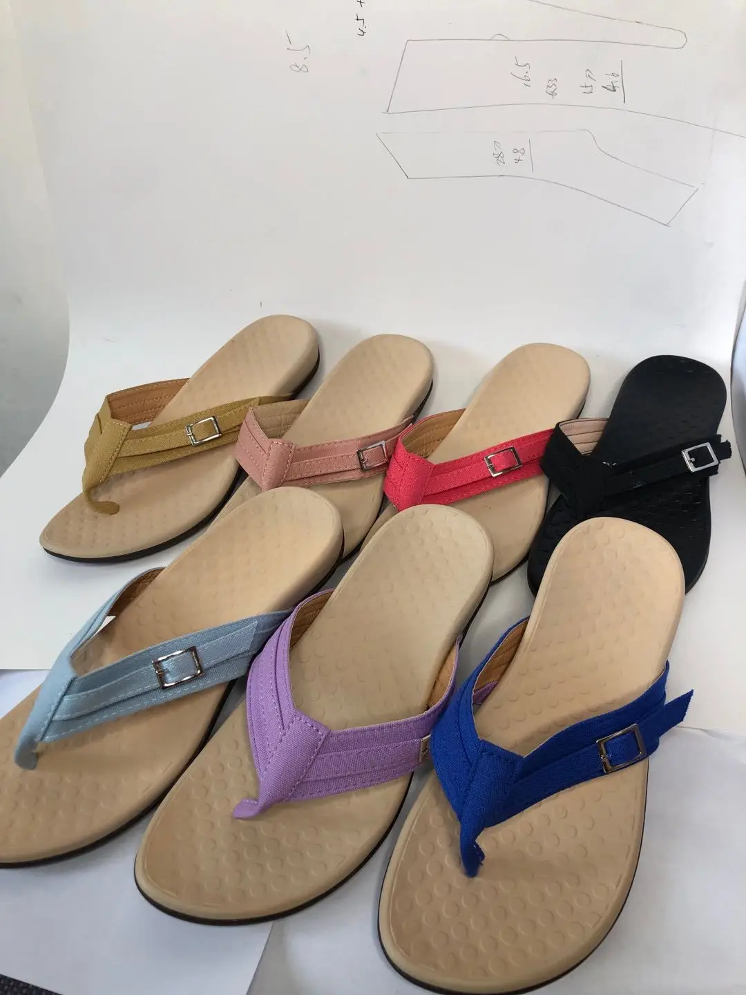 

Sandals women 2021 summer new flat casual flip-flop sandals