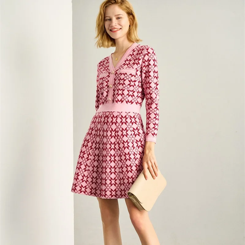 

Elegant Women V neck Plaid Knitting Dress 2021 Autumn Geometric Women Fit Flare A line Tunic Knit Sweater Dress
