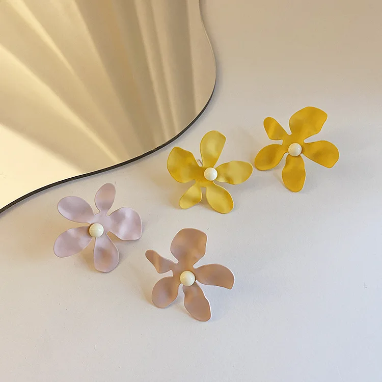 

Etrendy Big Flower Earrings 2021 New Jewelry Korean Simple Yellow Purple pendientes Wholesale
