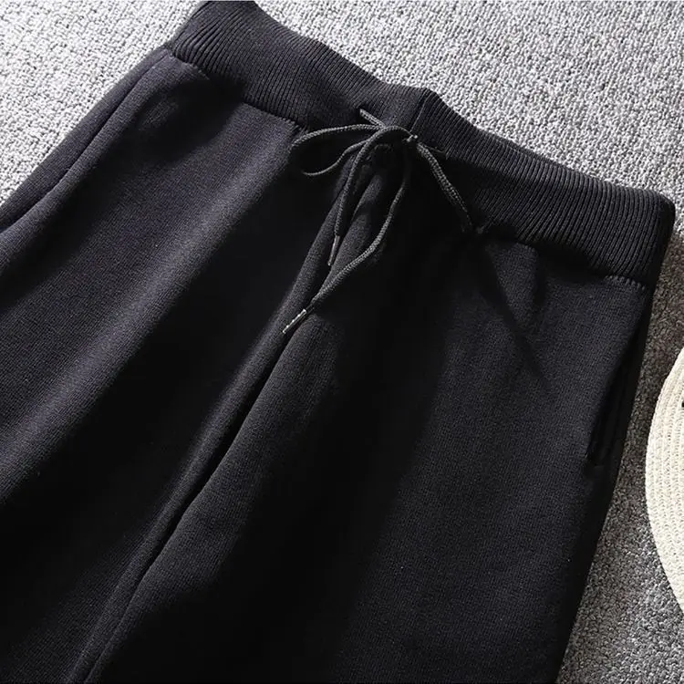 

2021 spring and autumn new leisure knitting Harun student sports Korean versatile Capris radish PANTS LEGGINGS