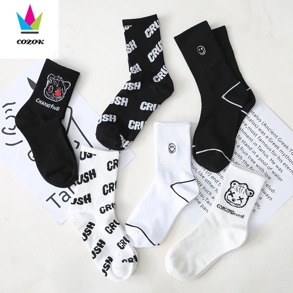 

Black and White Letters Smiley Face In Tube Socks Female Ins Sporty Cute College Style Autumn and Winter Stockings Cotton
