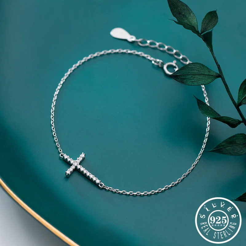 100% 925 стерлингового серебра крест Распятие Форма с маленькими CZ камень заявление