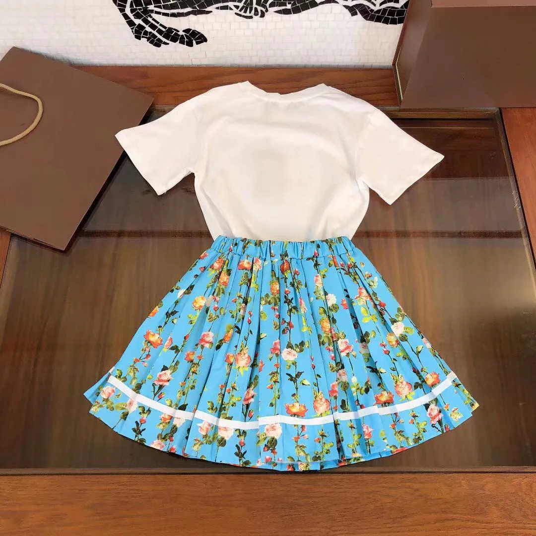 

2021 Summer top high end fashion brand printed white T-shirt + blue skirt two piece girls' suit 2468 10 years old X