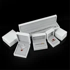 Подарочная упаковочная коробка, коробка для сережек, помолвки, прямоугольный браслет, подвеска, серьги, Высококачественная Белая кожаная бумажная шкатулка для ювелирных изделий
