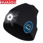 Шапка-бини вязаная со встроенным стереозвуком и поддержкой Bluetooth