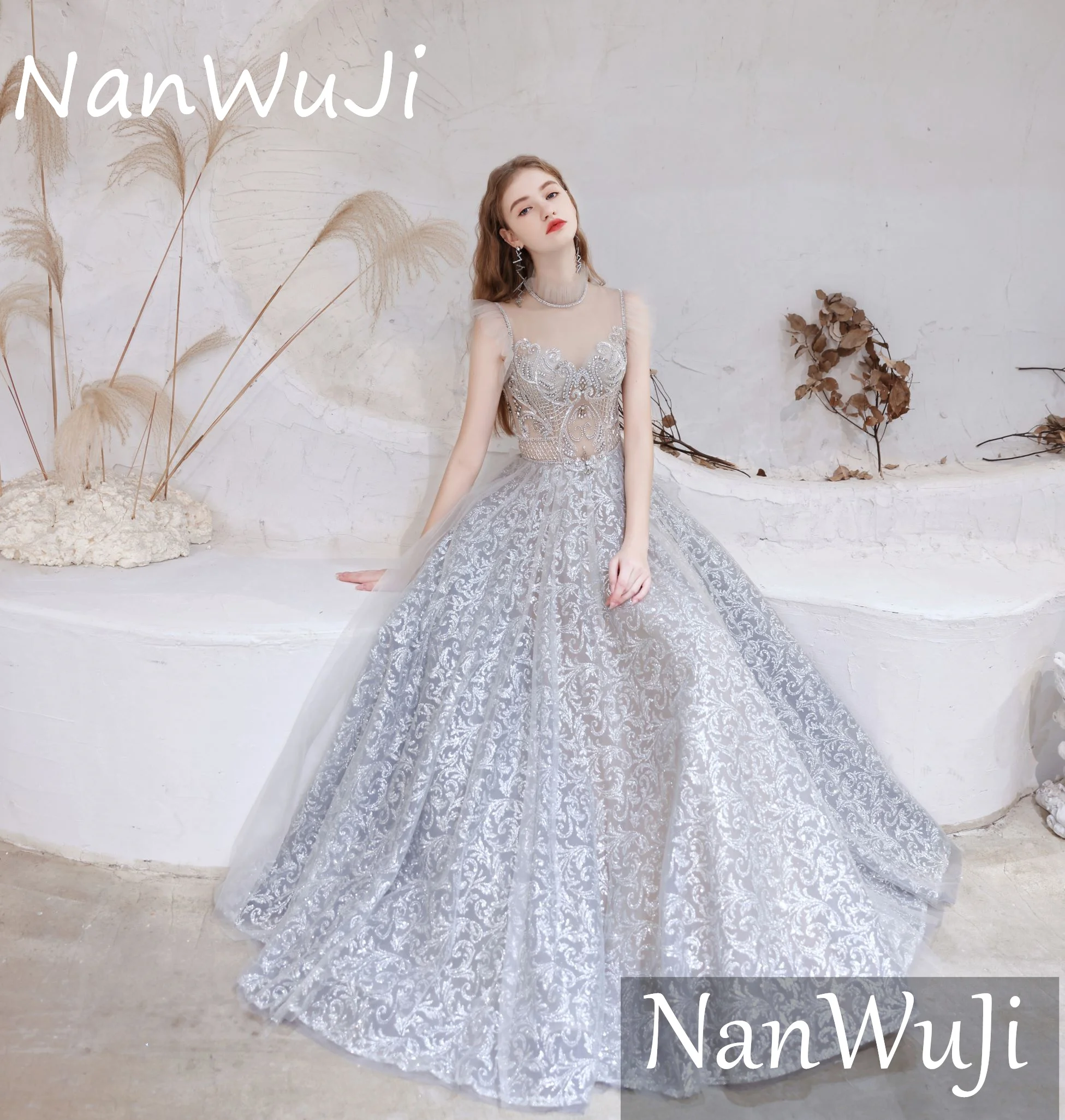 

Sweetheart Princess Evening Dresses With Illusion Lace Flying Sleeve Wedding Crystal Beading Prom Party Gowns Robes De SoirÃ©e