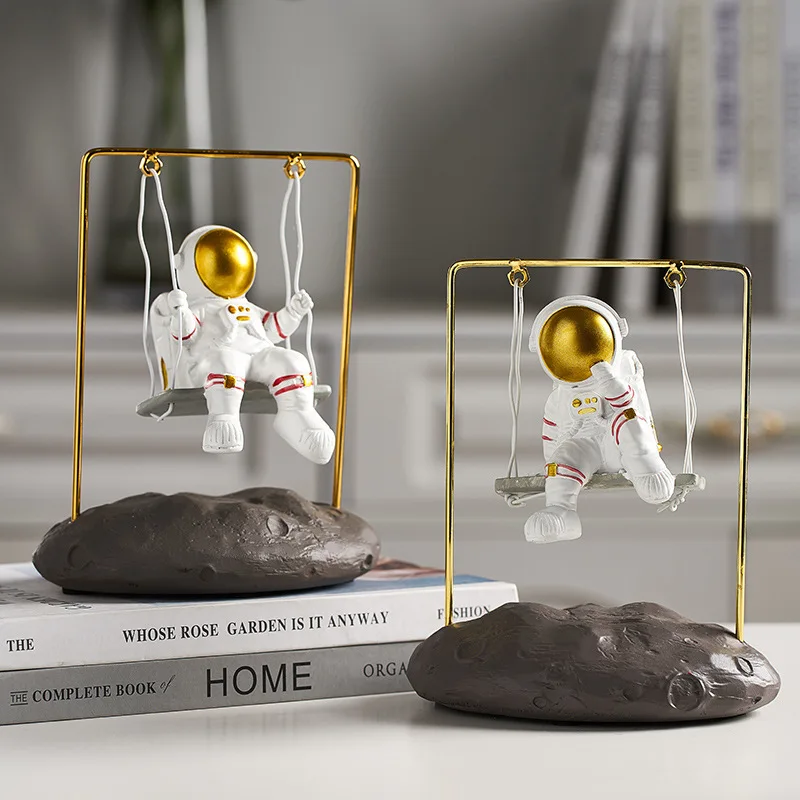 

Nordic Home Decoration Creative Resin Sculpture Crafts Astronaut Model Living Room TV Cabinet Ornament Personality Birthday Gift
