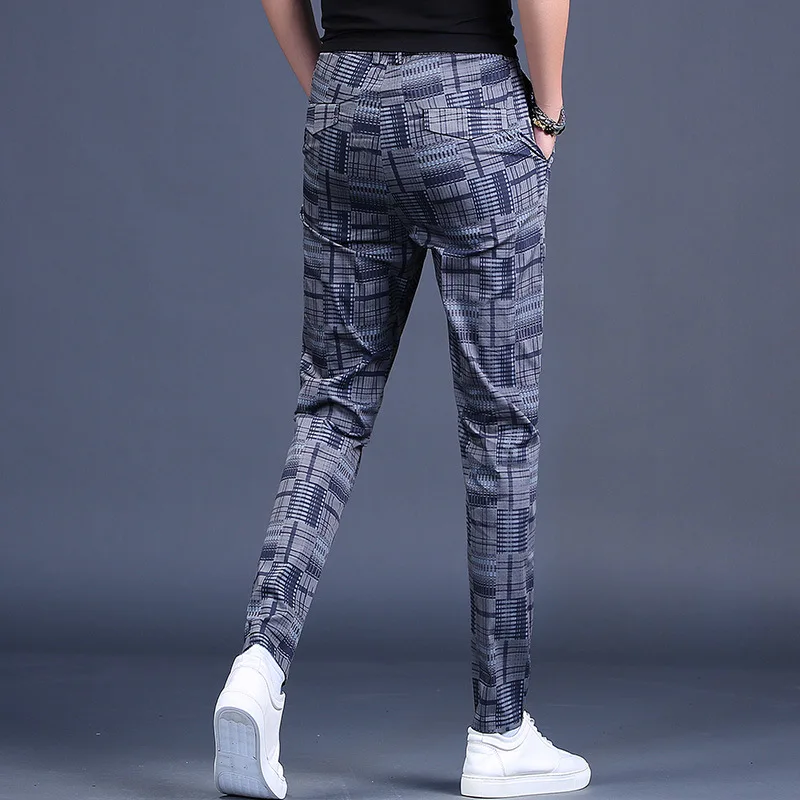 

Spring and summer men's casual pants slim fit small feet British thin Plaid men's pants blue versatile sports pants fashion