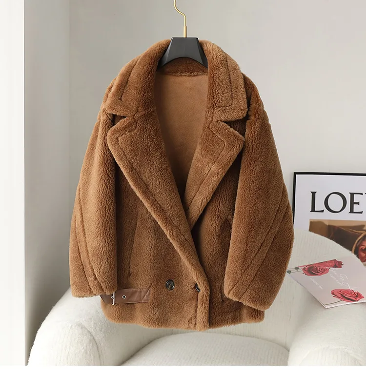 Luxury Streetwear Natural Real Sheepskin Fur Coat Women Warm Female Woolen Coat with Belt Thick Jackets Outerwear Pockets