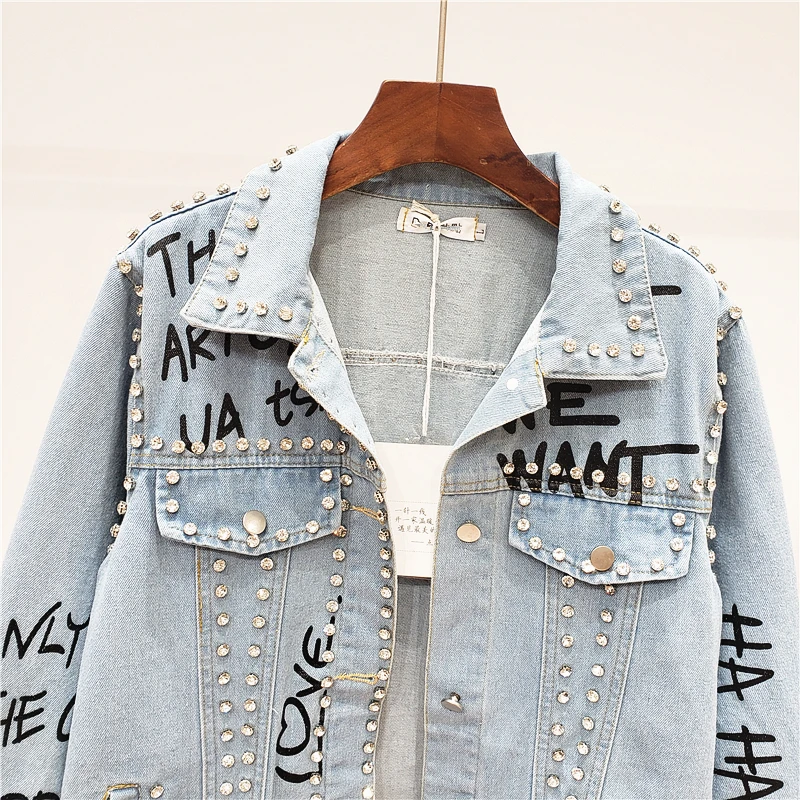 

Streetwear Short Women Denim Jacket Fashion Diamonds Letter Jeans Jacket Coats Loose Graffiti Harajuku Ladies Clothing Jackets