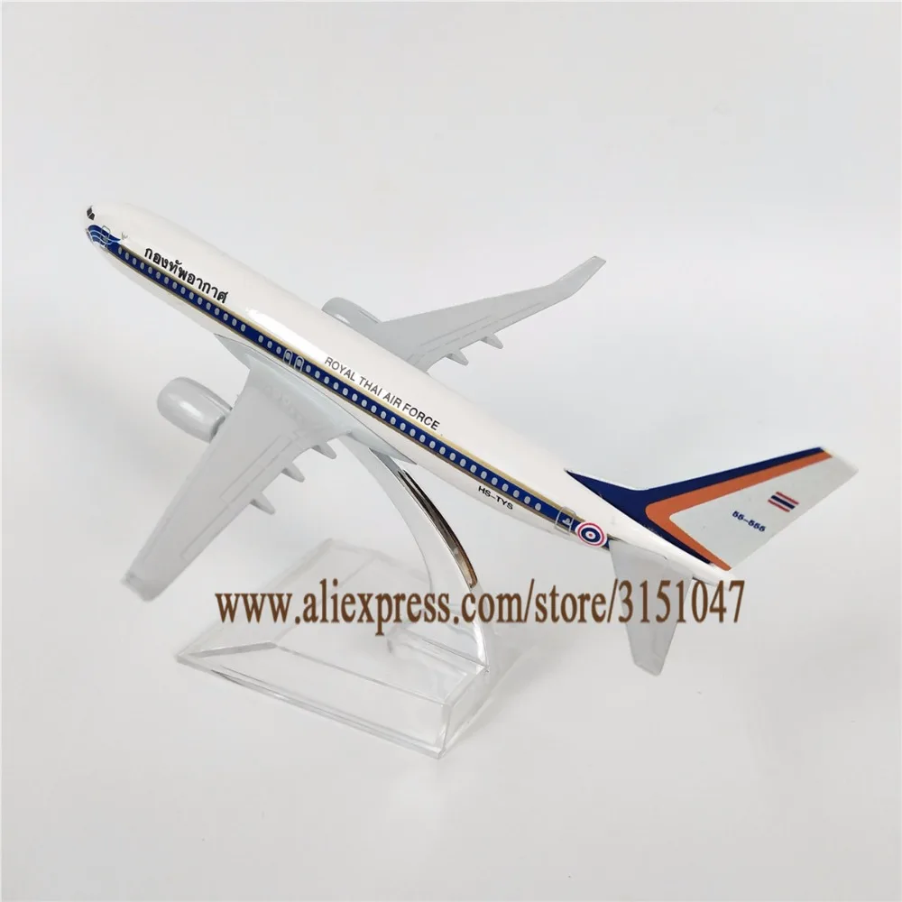 Модель самолета B737 авиакомпании Royal Thai Air FORCE из металлического сплава модель Boeing
