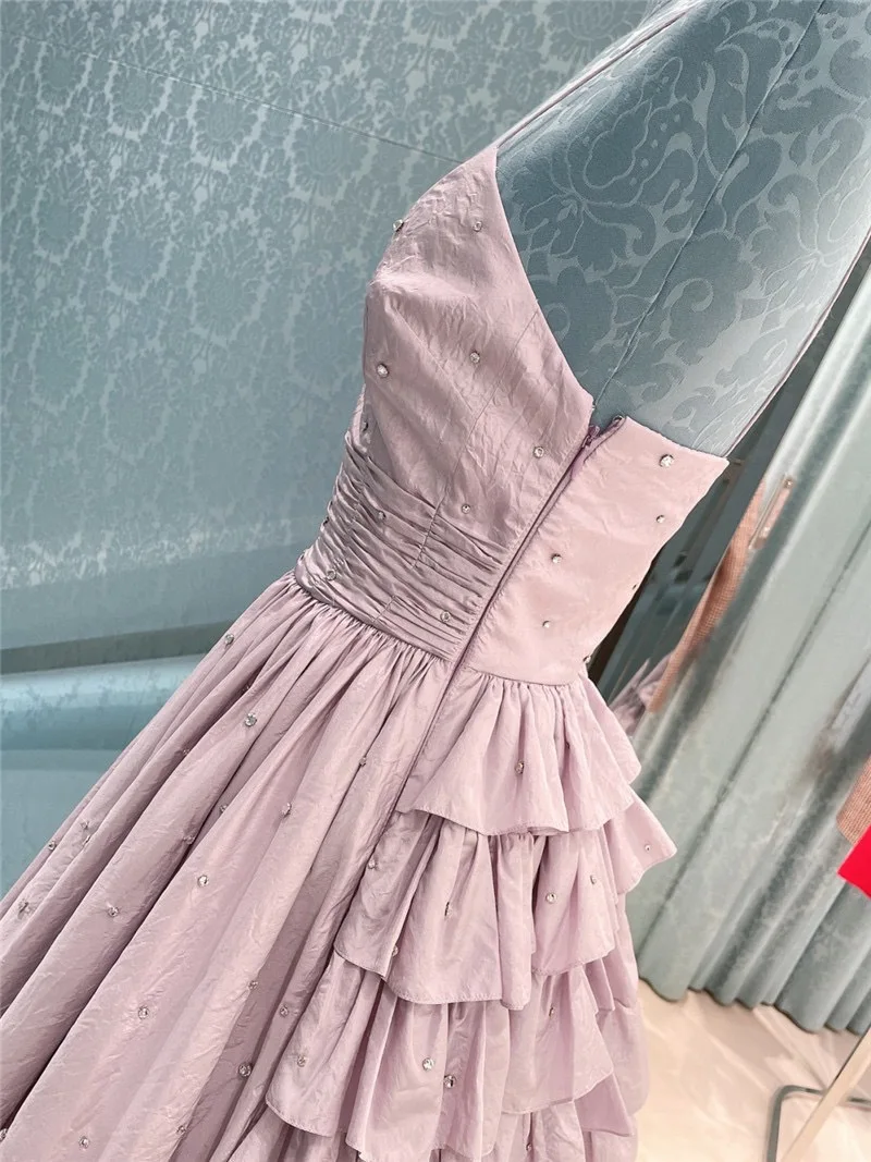 

Miu family cake dress women's new summer pompous skirt medium length suspender skirt Diamond Dress temperament long skirt