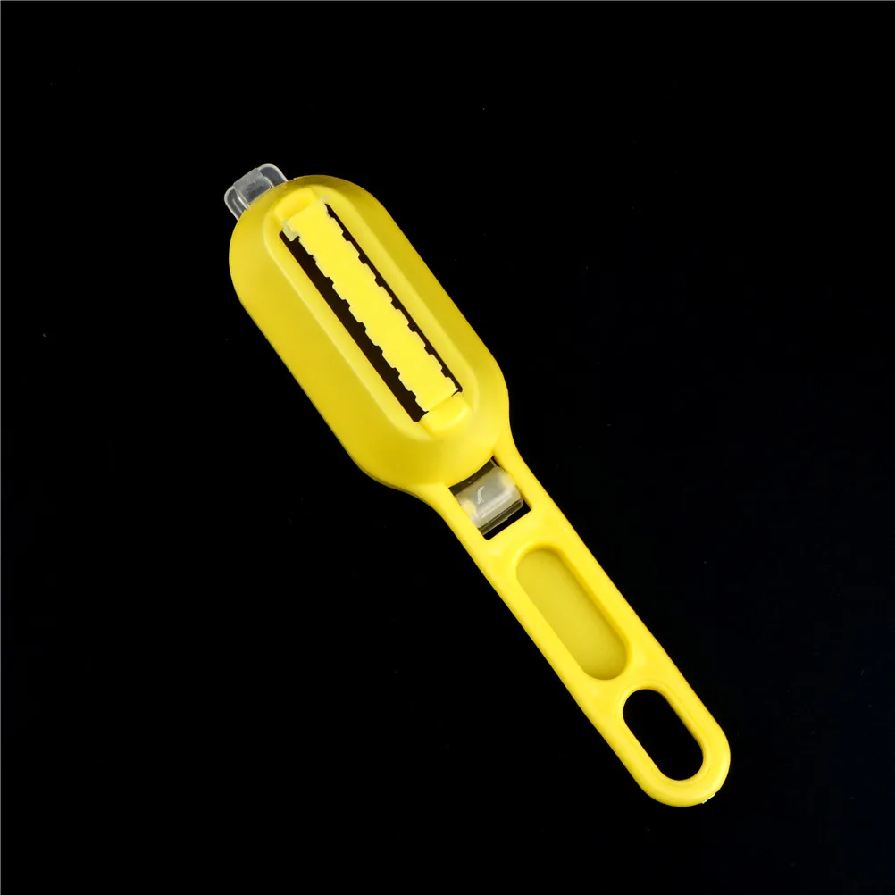 

1Pc Fast Cleaning Fish Skin Steel Plastic Fish Scale Remover Scaler Scraper Cleaner Kitchenware Tool Peeler