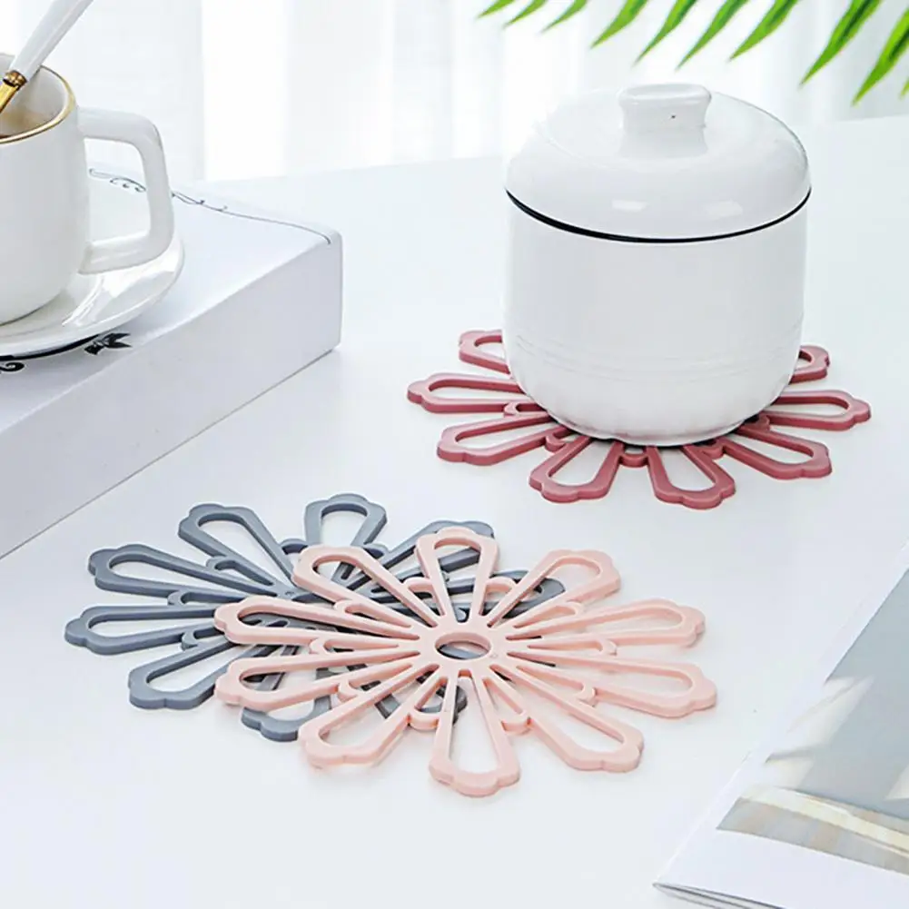 Подставка для обеденного стола 1 шт. нескользящая в форме цветка резиновая