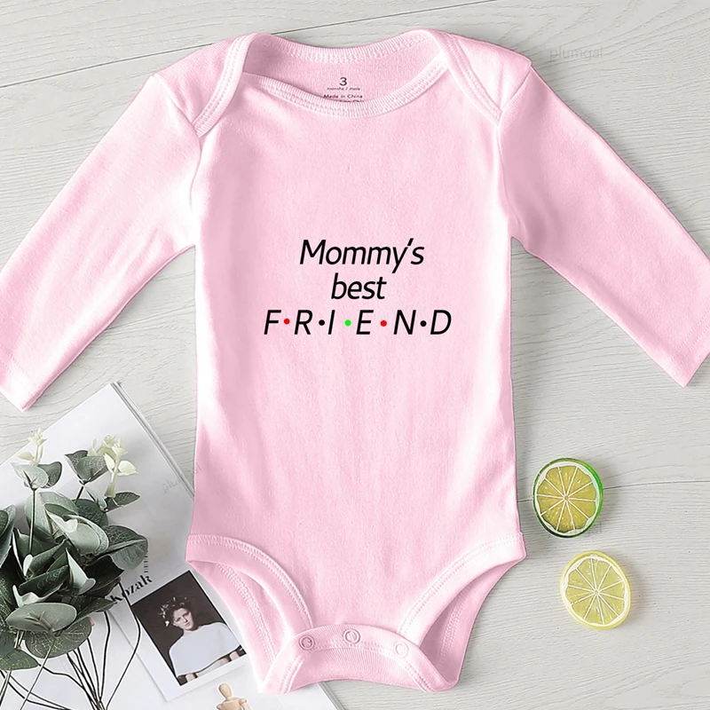 Комбинезон с принтом для мамы маленьких девочек одежда новорожденных