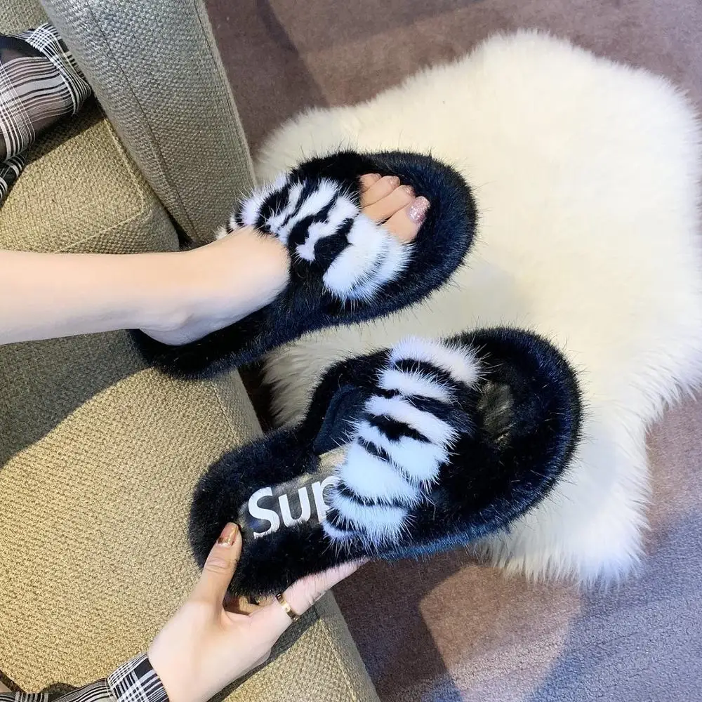 

Women's Cozy Fuzzy Home Slippers Memory Foam House Outdoor Indoor Grid Winter Warm Plush Bedroom Shoes Skin-Friendly New Arrival