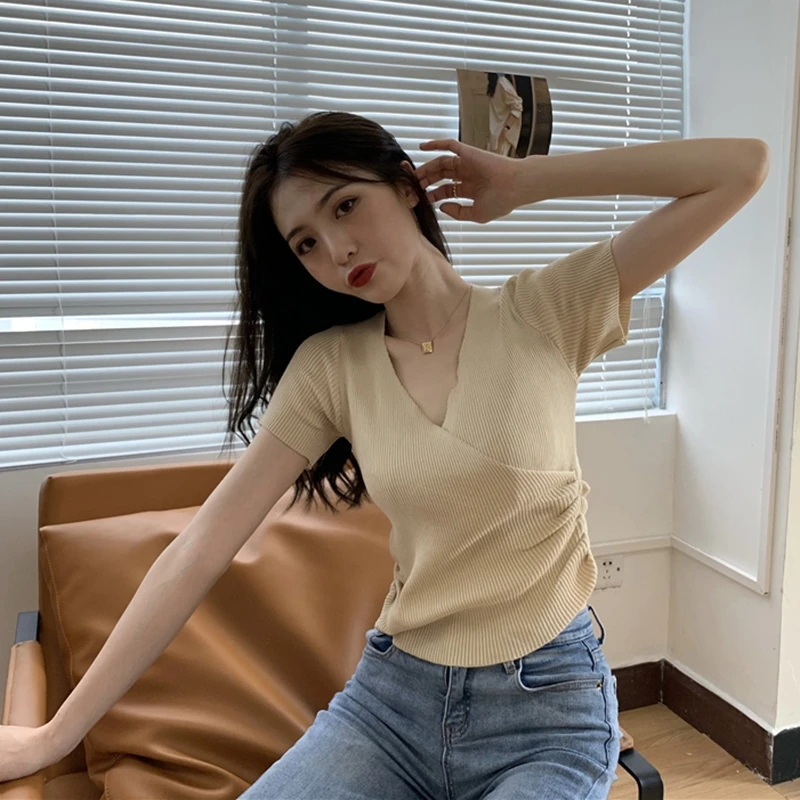 

2021 New Summer Slimming Irregular Cross Knitwear Short Sleeve T-shirt V-neck Bottoming Shirt Inner Wear Blouse Women's Fashion