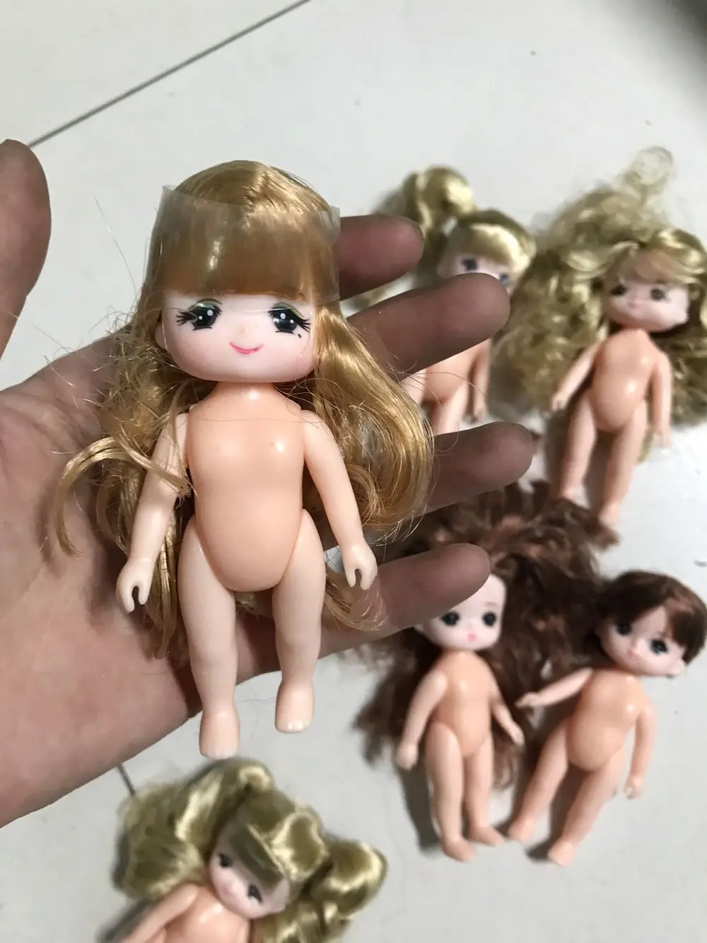 Пластиковая кукла 10 см маленькая мини Lijia игровой домик игрушка для макияжа