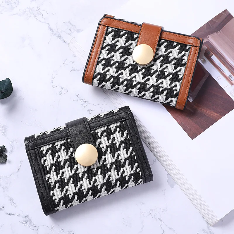 

Кошелек женский из искусственной кожи, с отделением для монет и пряжкой