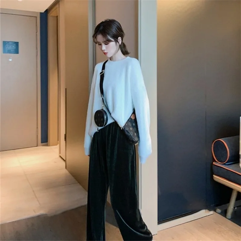 Свитер женский осенне-зимний трикотажный из полиэстера с круглым вырезом и