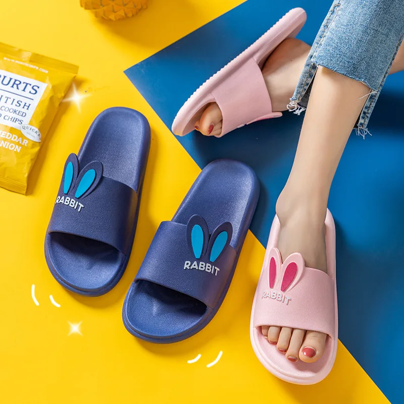 

2021 Summer Slippers Catroon Indoor Bath Slippers Non Slip Soft Sole Lovely Home Shoes Women Rabbit Outdoor Shoes Couple Men