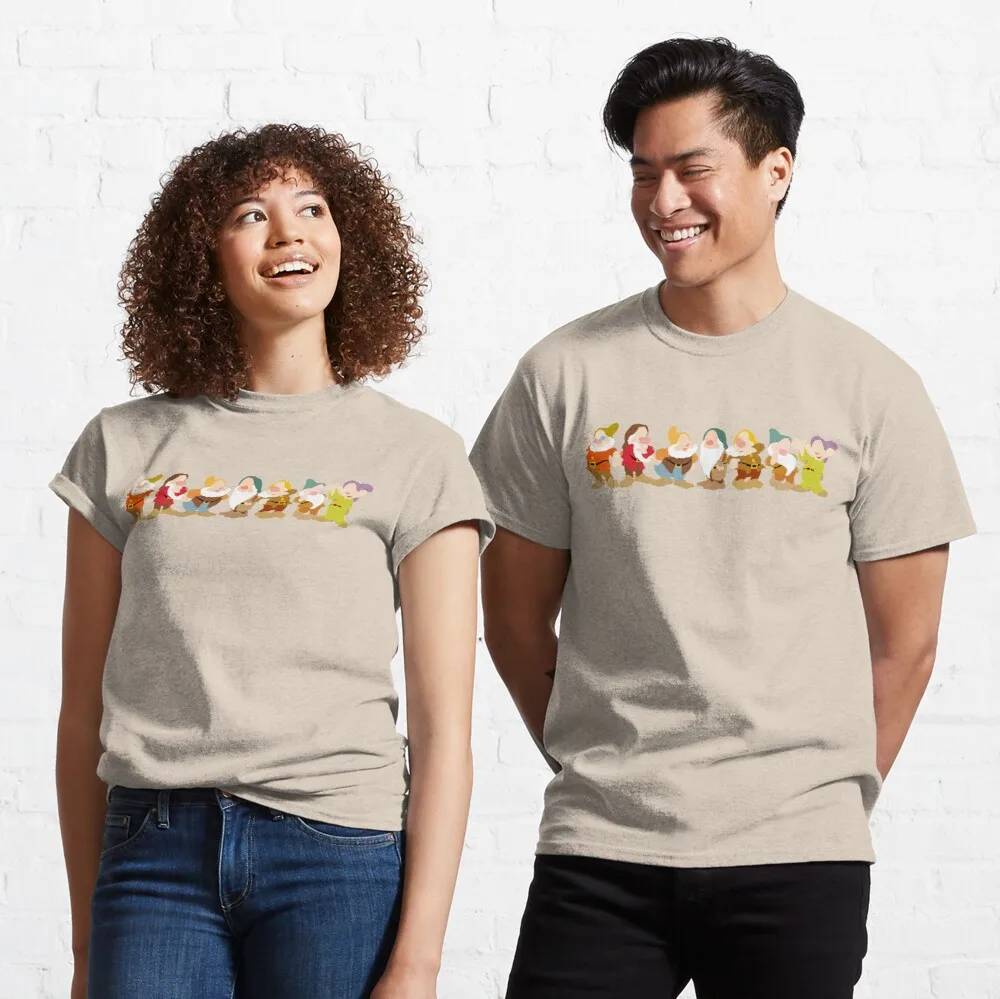 

Tops T Shirt Women A Friendly Bunch Classic T-Shirt