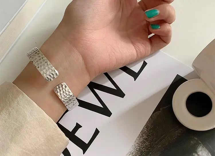 30% посеребренный горячая распродажа женский браслет с неправильным дизайном