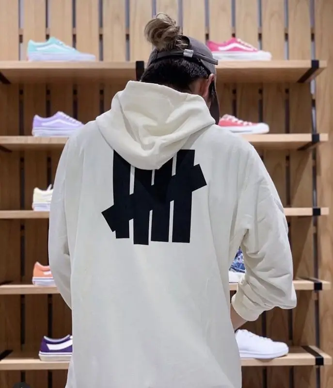 

2020 Fall Winter Basic Design Black White Undefeated Logo Hooded Sweatshirts Men Women HipHop Oversized Cotton Hoodies Men