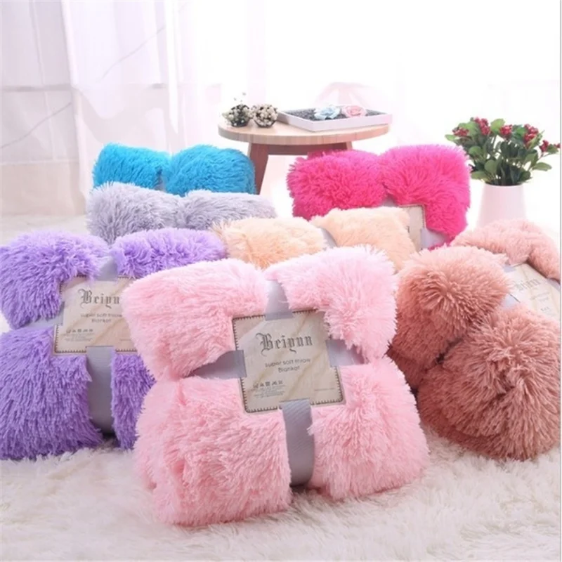 

Soft Flanel Weighted Coat Mechanical Coral Washing Coated in Super Soft and Hot Pile Soft Solid Coat for Autumn Winter Spring