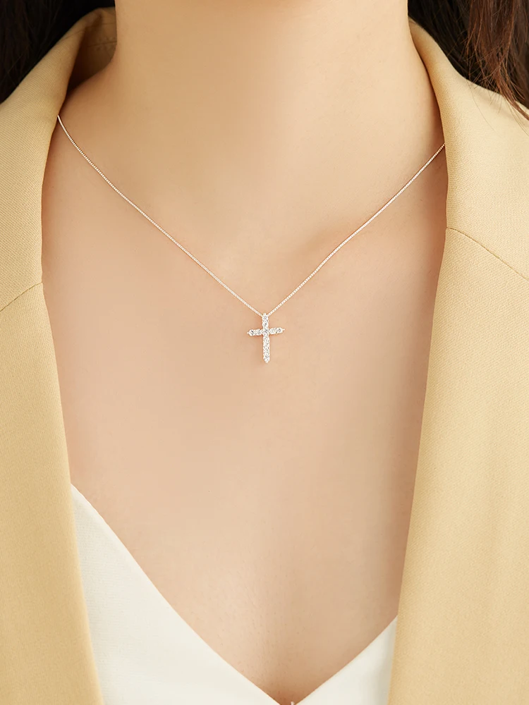 

SILVERHOO 925 Sterling Silver Pendant Necklaces For Women Classic Cross Full Shine Cubic Zirconia Necklace Wedding Fine Jewelry