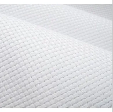 Ткань для вышивки крестиком белая Аида 18 штук 65 см на 110 | Дом и сад