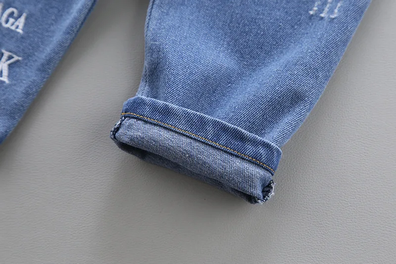 Лидер продаж! Детские джинсы Новинка 2020 года весенние повседневные джинсовые