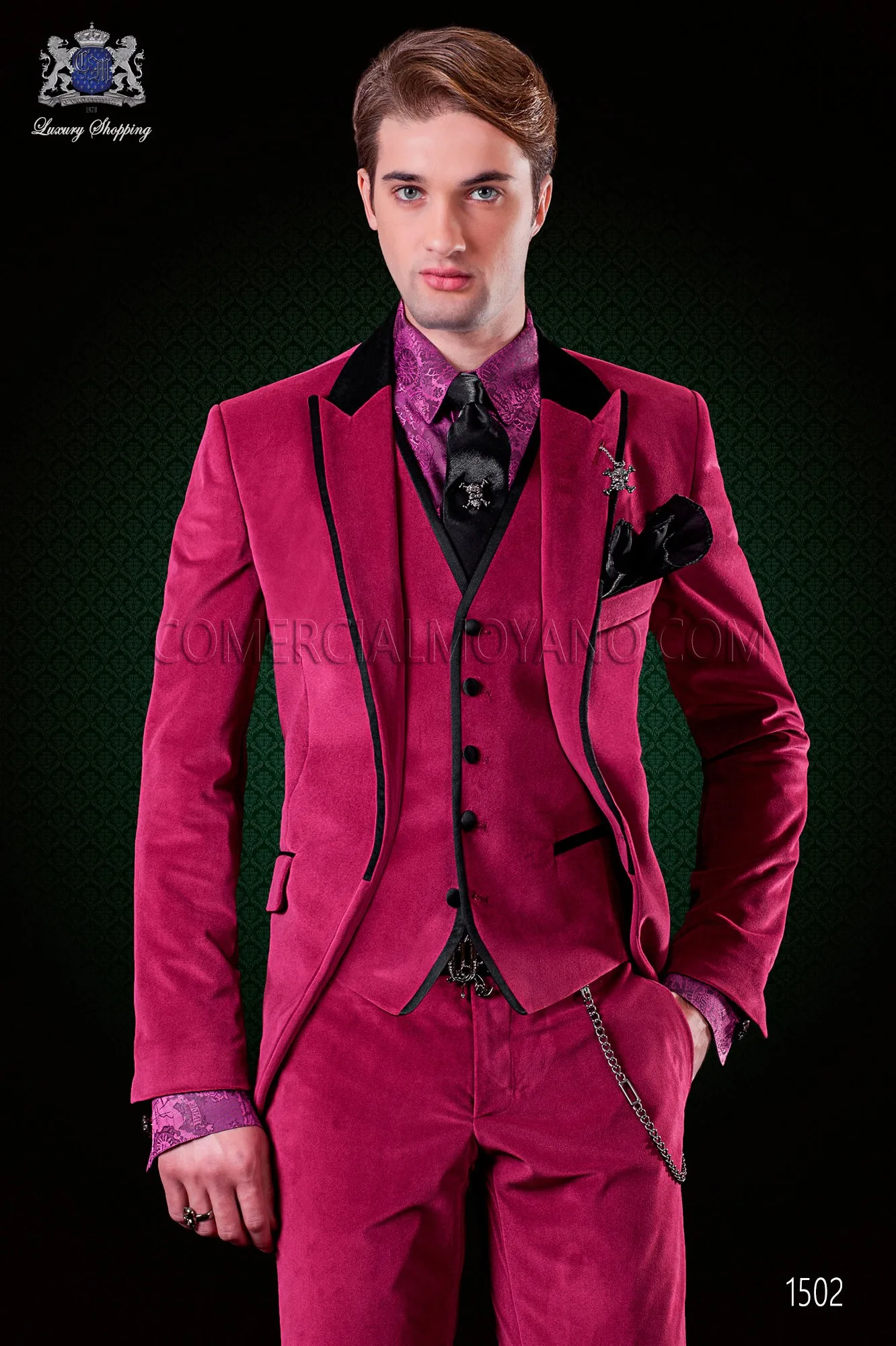 

Handsome Velveteen Groomsmen Peak Lapel Groom Tuxedos Men Suits Wedding/Prom/Dinner Best Blazer(Jacket+Pants+Vest+Tie) 110