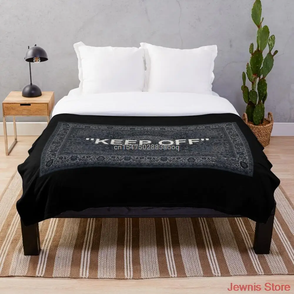 

Off white rug keep off Blanket Fleece Plush Blankets on Bed/Sofa Sleeping Cover Bedding Throws Bedsheet for Kids Adult
