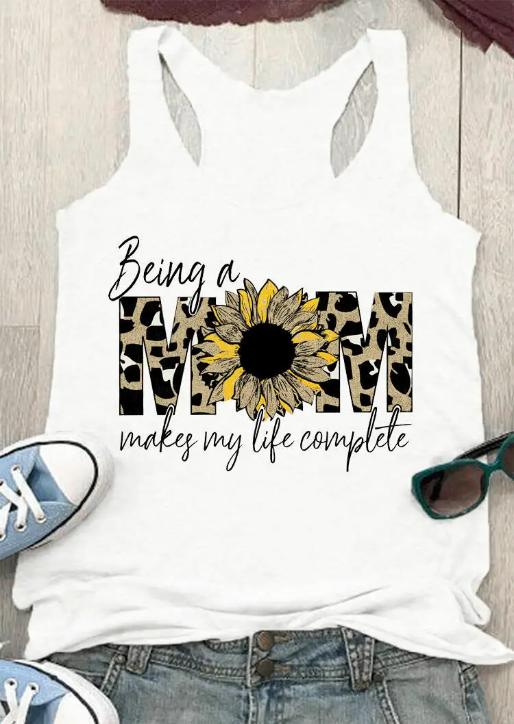 В настоящее время мама делает жизнь в комплекте изящная детская одежда с