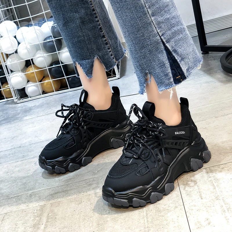

Khaki Chunky Sneakers Women 2021 Spring Casual Lace Up Paltform Sneakers Black Comfortable Breathable Sports Running Flat Shoes