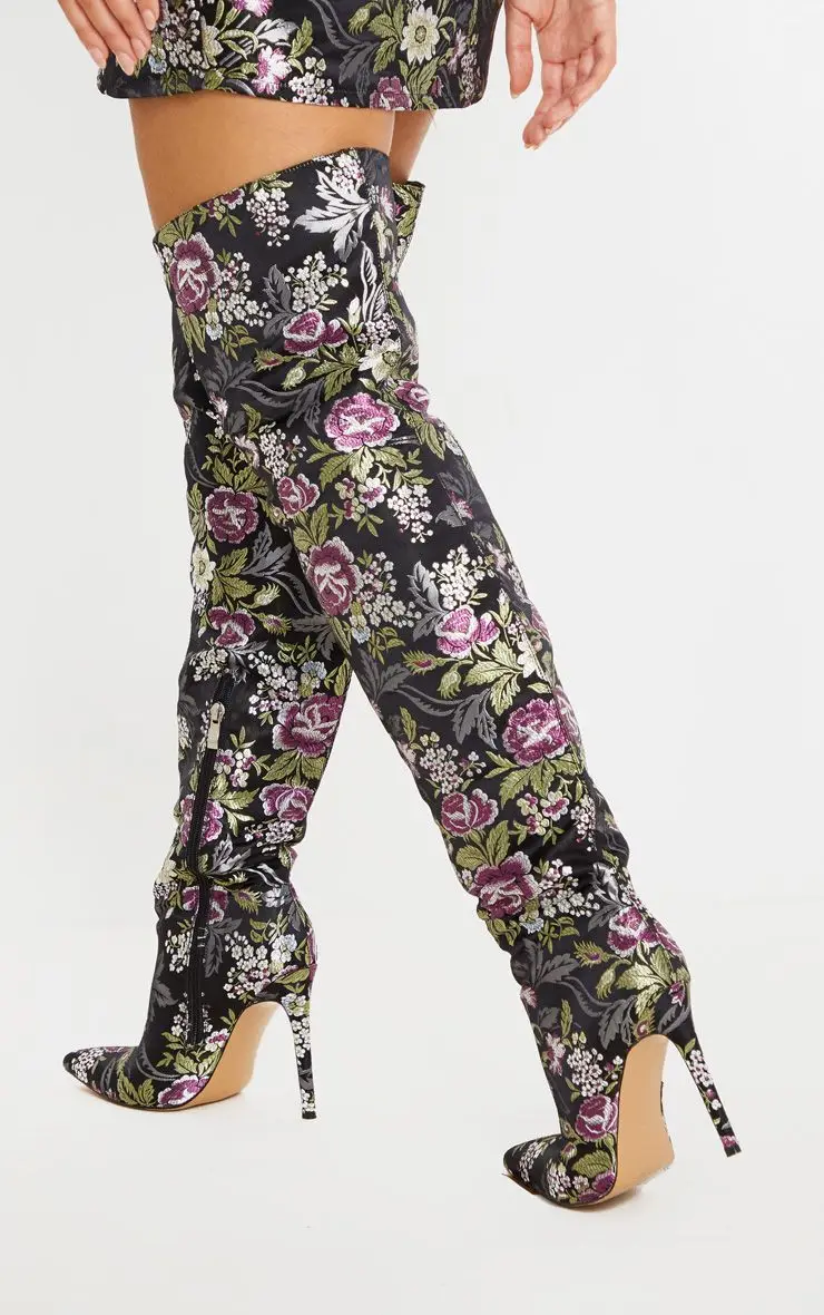 Женские сапоги выше колена Olomm черные зеленые на шпильке с острым носком вечерняя