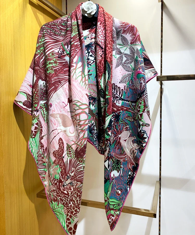 

Silk Cashmere Blend Winter Scarf Women Manual Hand Rolled Shawls Stole Square Scarves Wraps Bandana Luxury Hijab Female Foulards