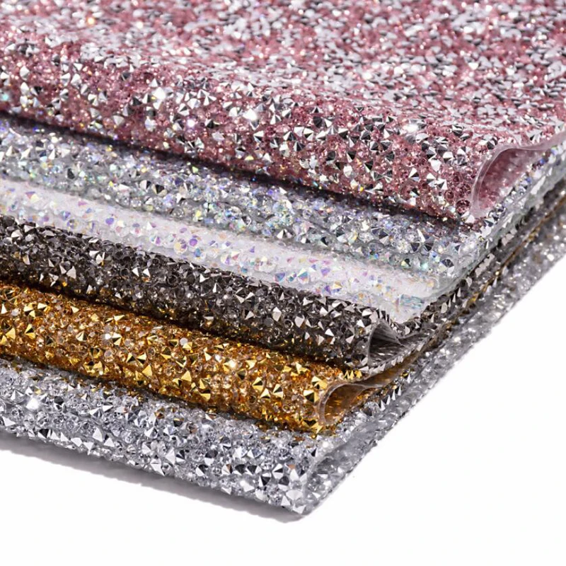 Luxury Diamante Nail Art Table Mat Salon Practice Cushion Washable Pad Cushion Hand Holder Foldable Hand Rest Manicure Tool