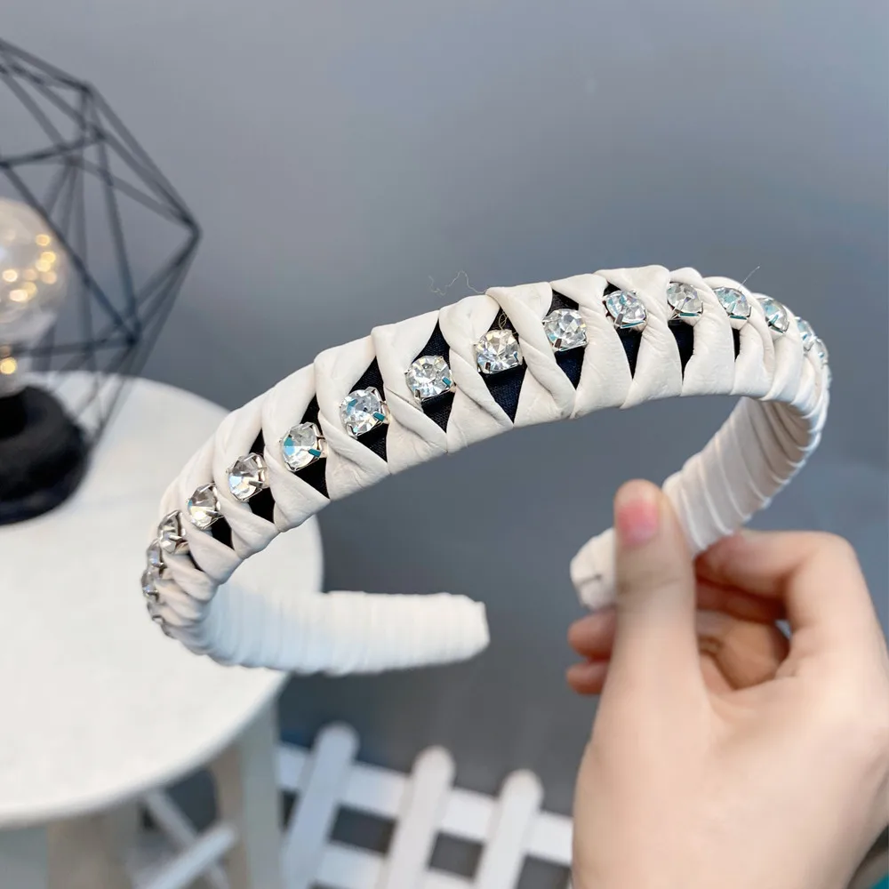 

2020 New Leather Rhinestone Hairband for Women Girls Weaving Cross Headbands Crystal Hair Band Hoops Hair Accessories Headwear