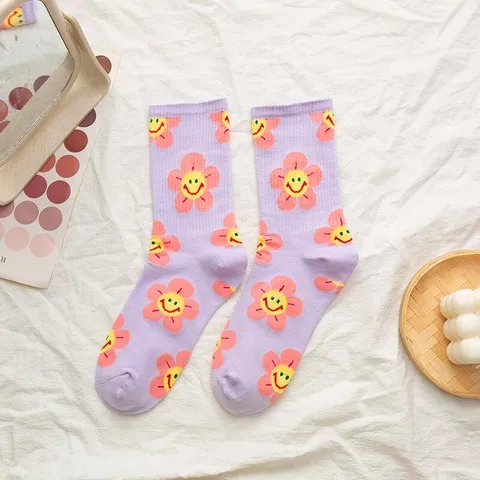 Recém -chegados no estilo coreano de desenho animado de desenhos animados mulheres meias harajuku kawaii meias respiráveis ​​na primavera meias casuais de outono