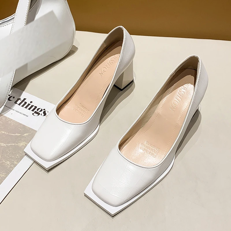 

Туфли-лодочки женские на толстом каблуке, Офисная Классическая обувь из искусственной кожи, квадратный носок, высокий каблук, кремово-белый...